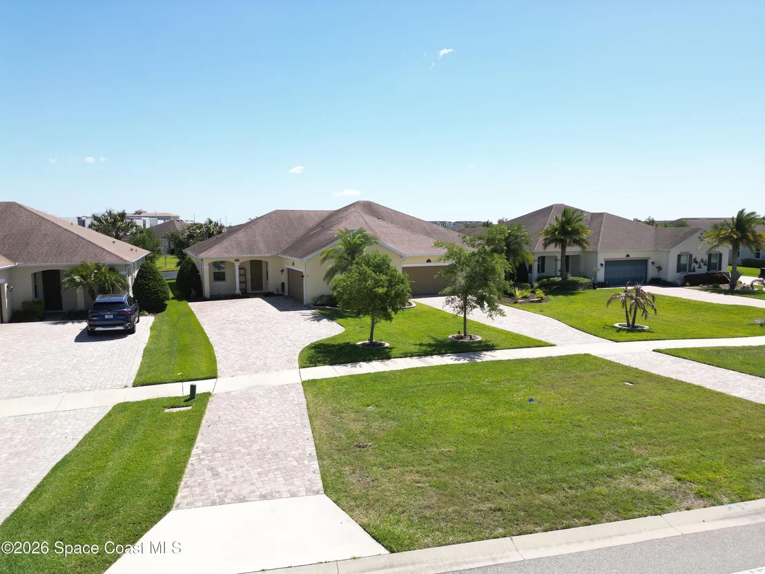 Photo of 7665 Wyndham Drive