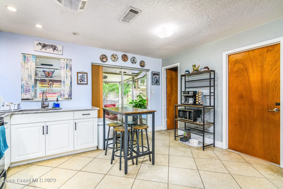 Photo of 746 Venus Drive