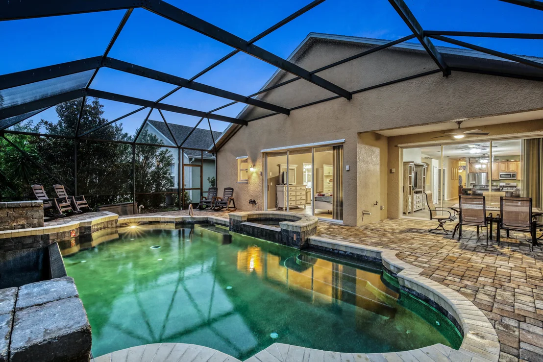 Photo of 4611 Portage Trail