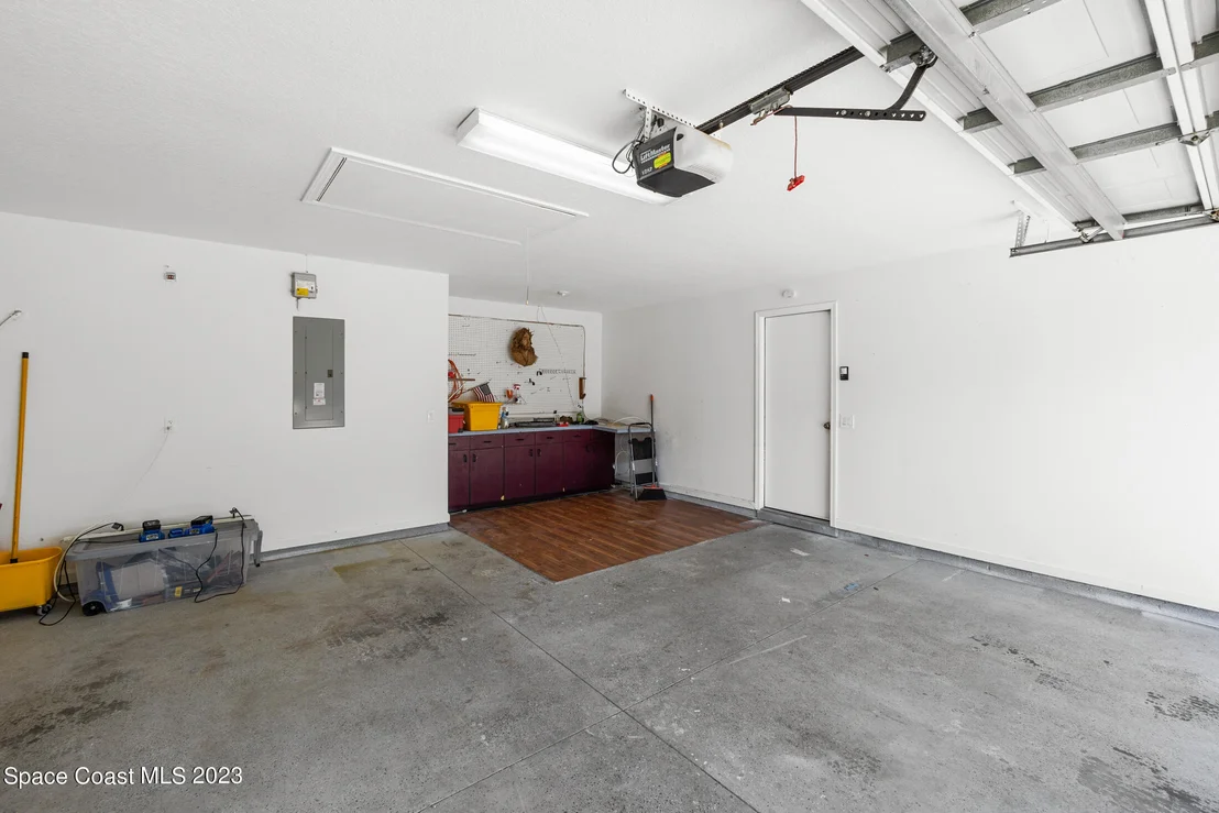 Photo of 4930 Hidden Creek Road