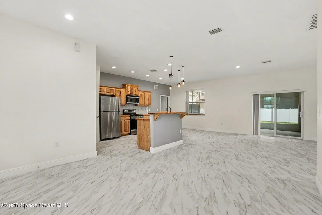 Photo of 416 La Veta Drive