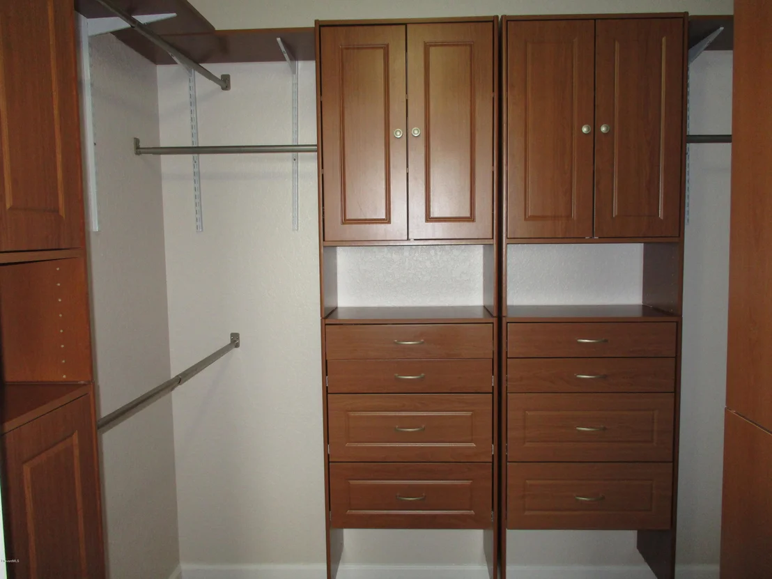 Photo of Unit 404 at 3848 Lexmark Lane