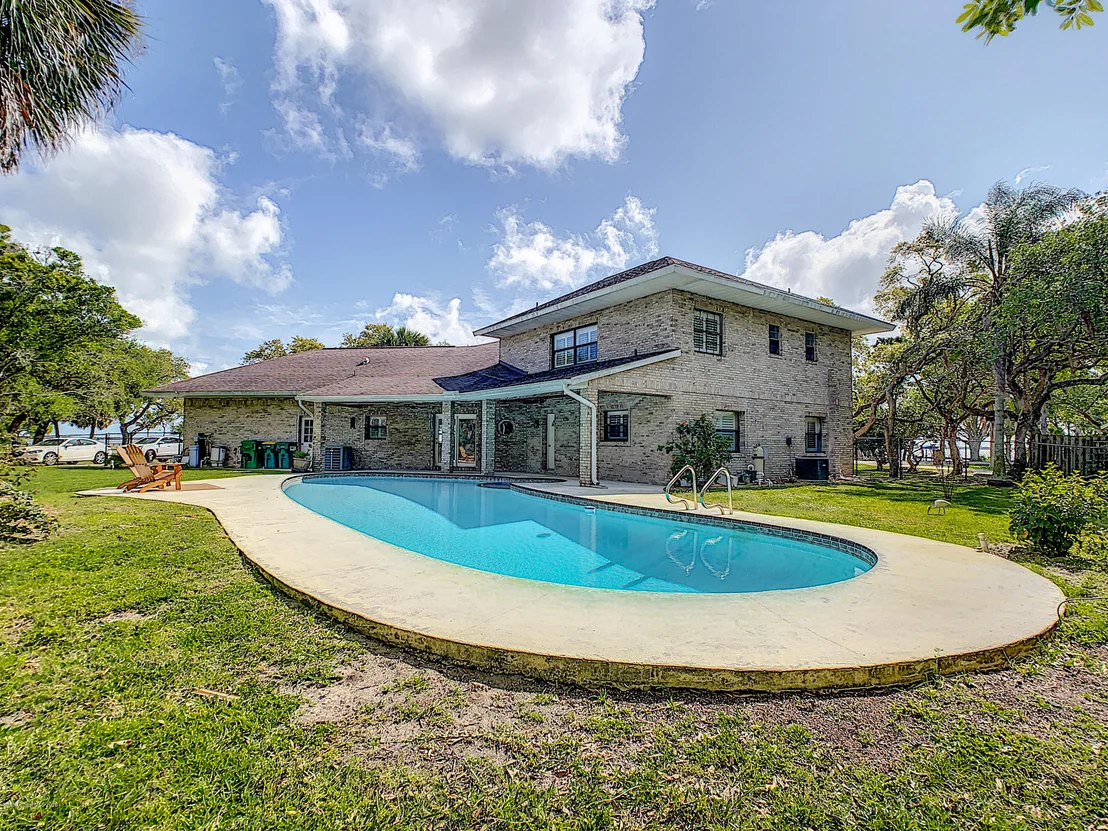 Photo of 2630 Rocky Point Road