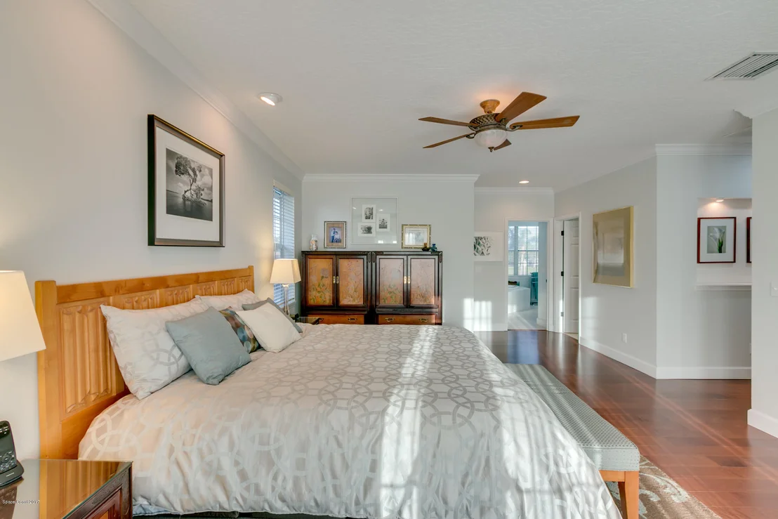 Photo of 298 Lanternback Island Drive