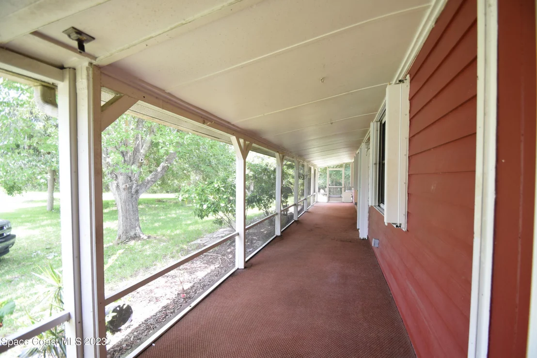 Photo of 2660 Weber Road