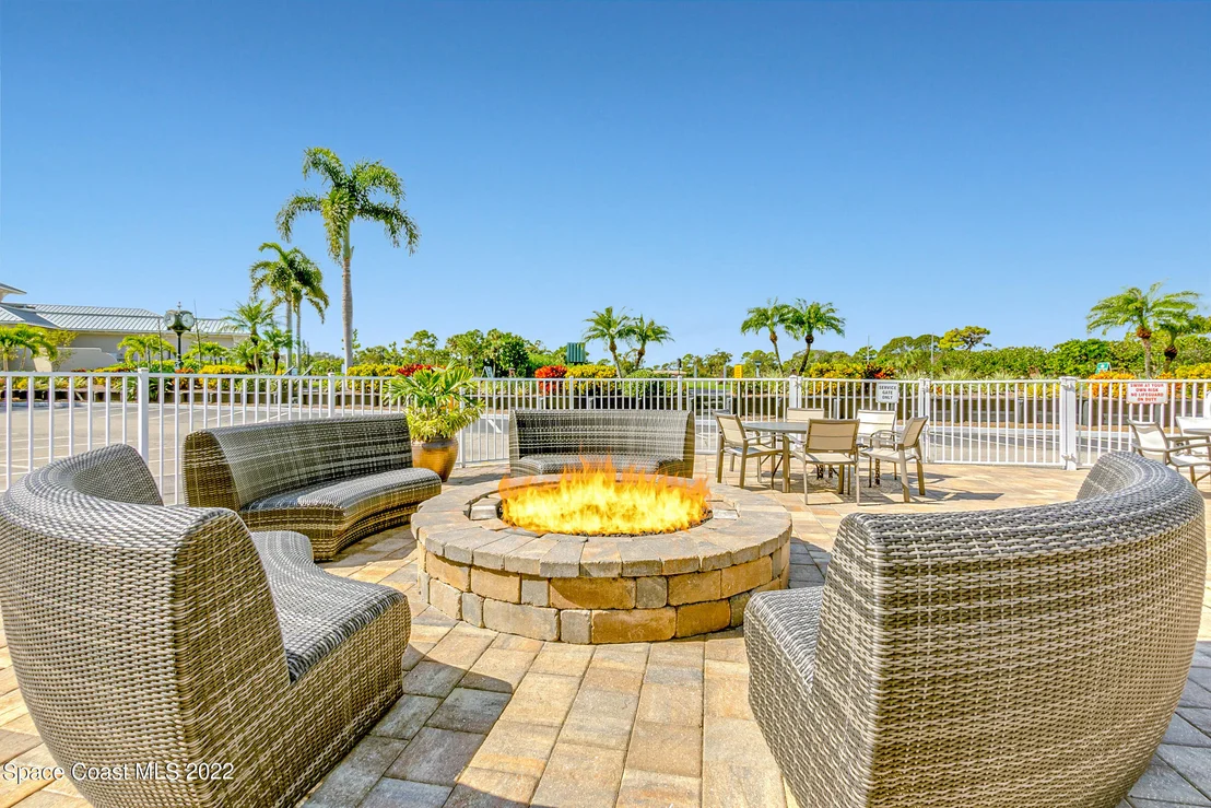 Photo of 796 Suntree Woods Drive