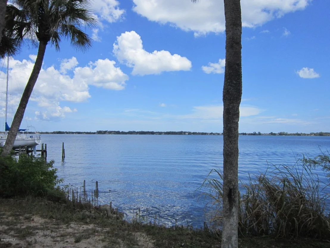 Photo of 1829 Rockledge Drive
