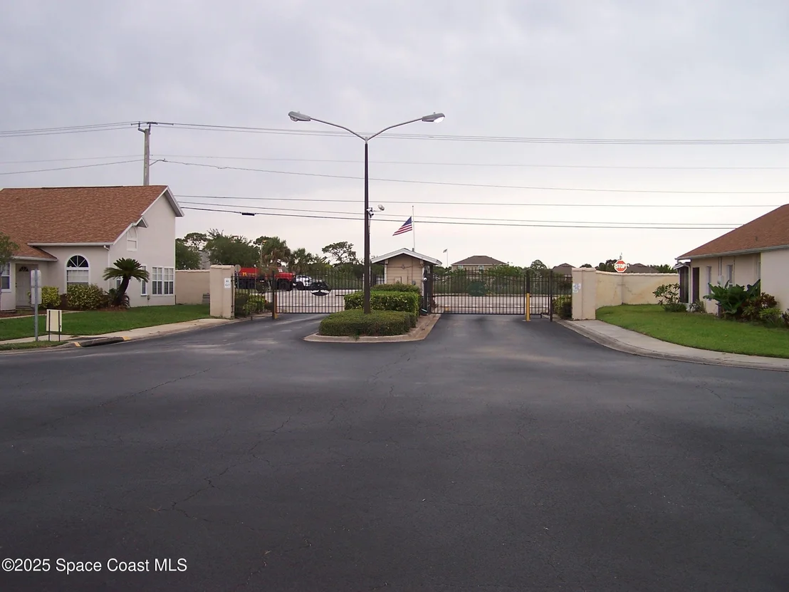 Photo of 4077 Green Oak Drive
