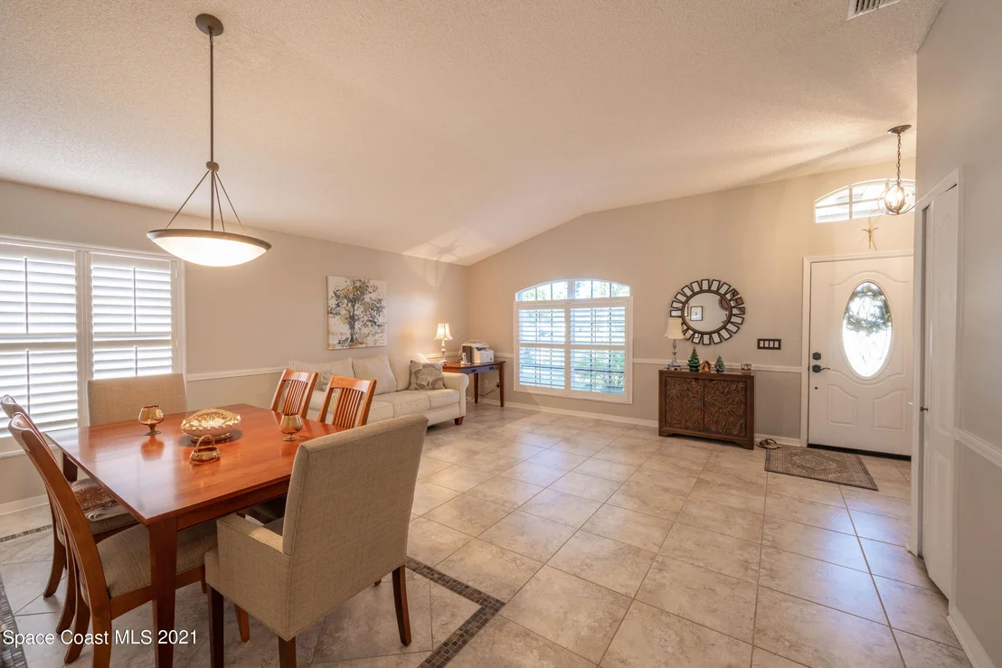 Photo of 914 Shaw Circle