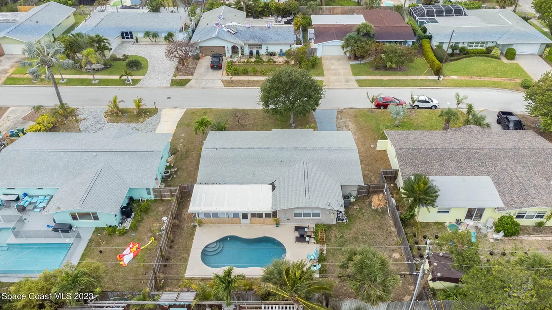 Photo of 609 Verbenia Drive