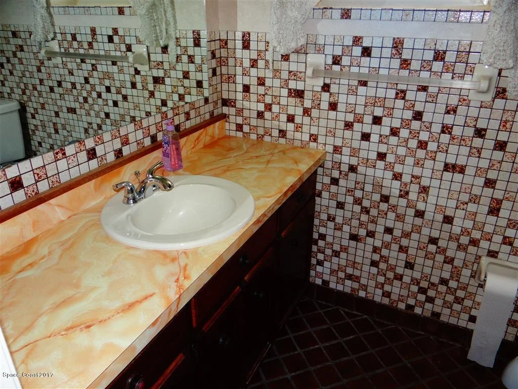 Photo of 1021 Sunswept Road NE