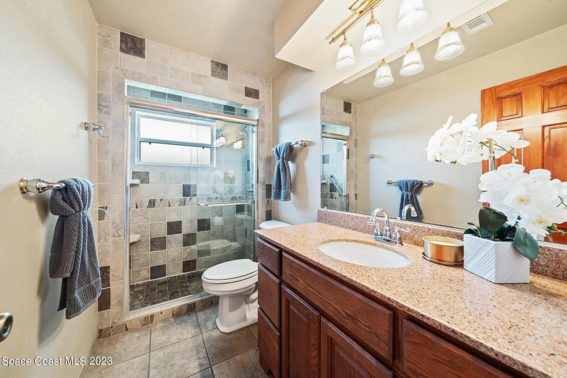Photo of 715 Hibiscus Drive