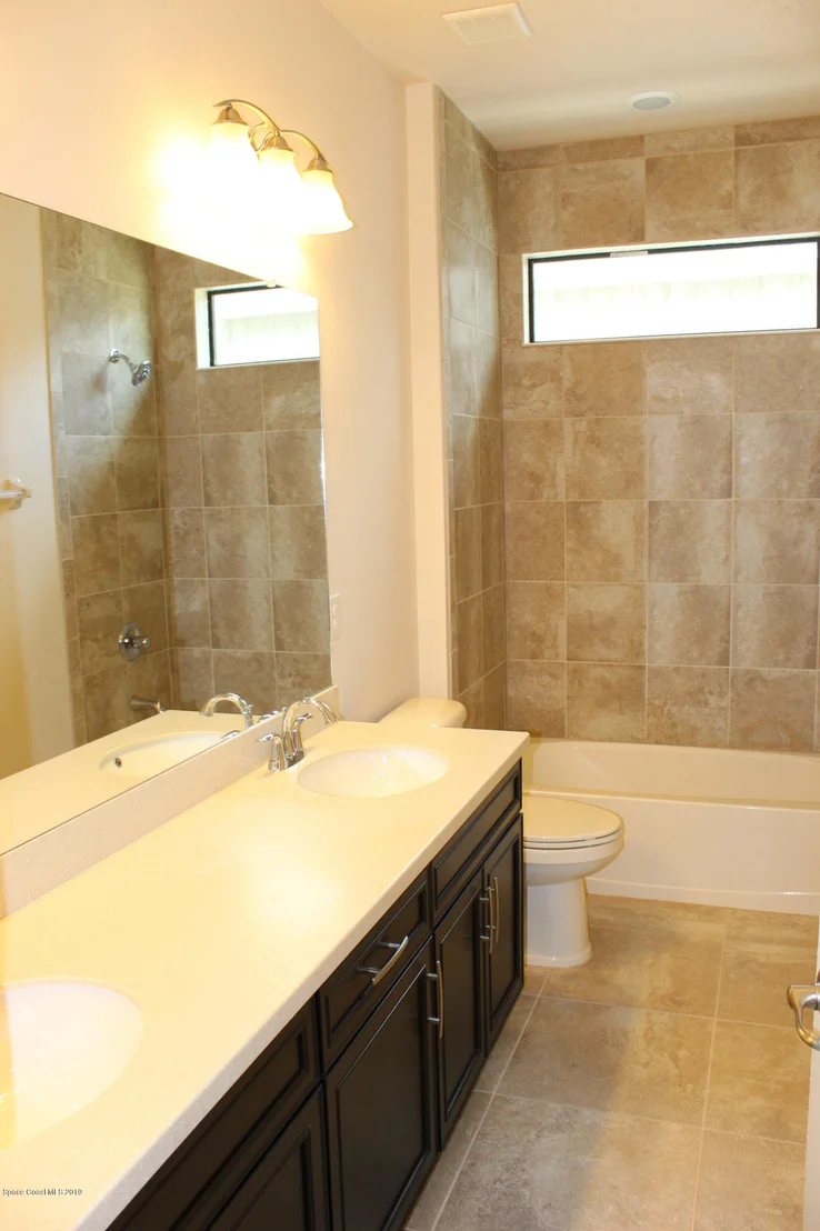 Photo of 7703 Poulicny Lane