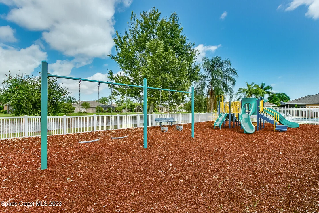 Photo of 2333 Woodfield Circle