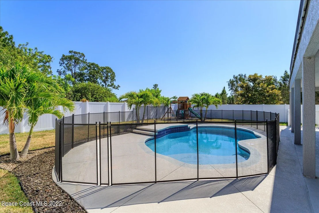 Photo of 1480 Talon Way