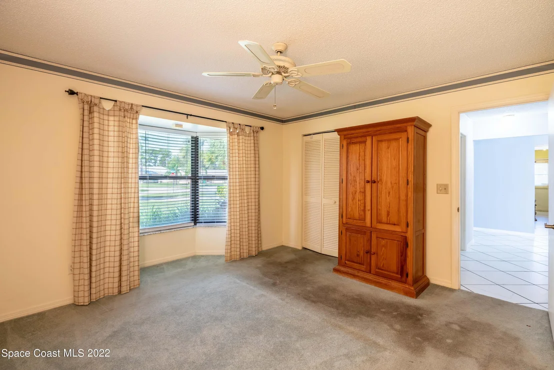 Photo of 573 Orange Avenue