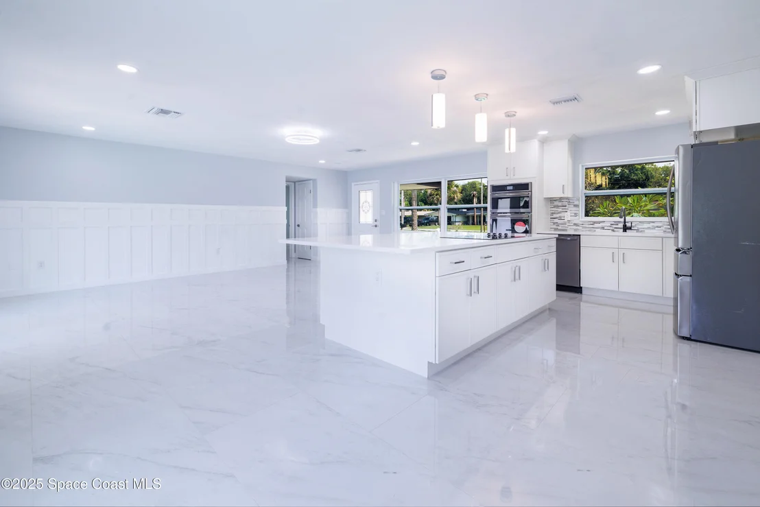 Photo of 8473 Sylvan Drive