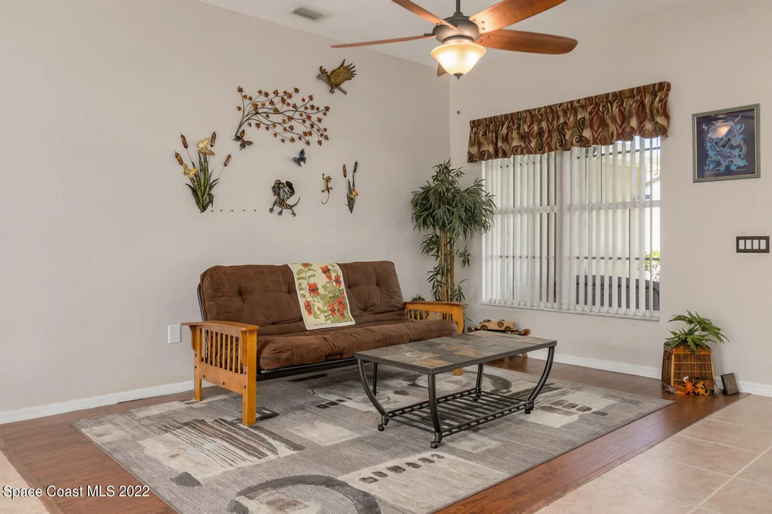 Photo of 4627 Alamanda Drive