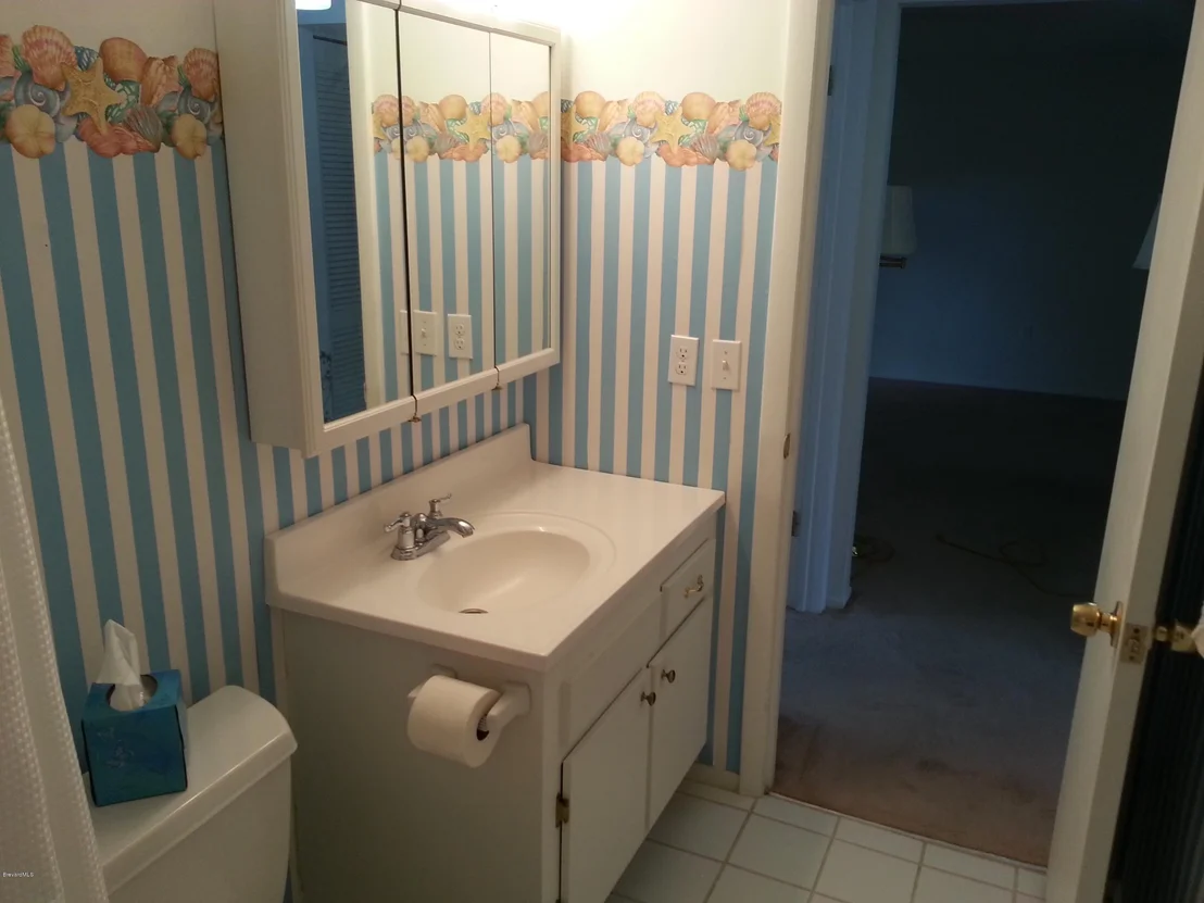 Photo of Unit 5 at 2475 Eagle Drive