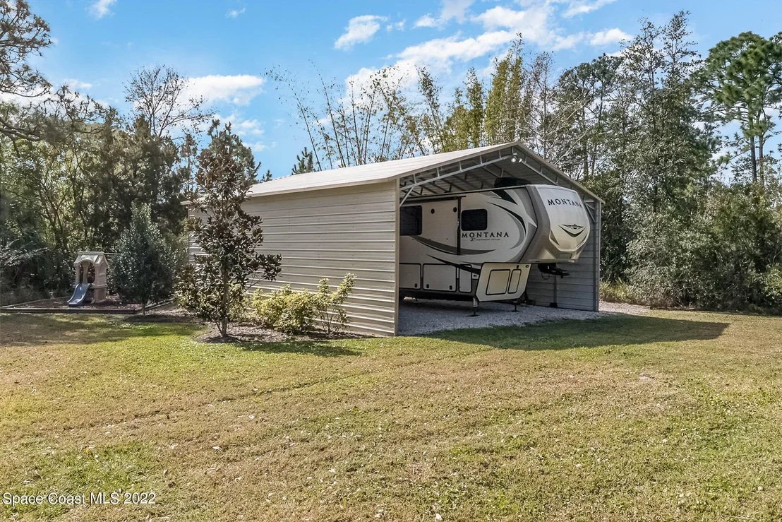 Photo of 5085 Timber Lane Drive