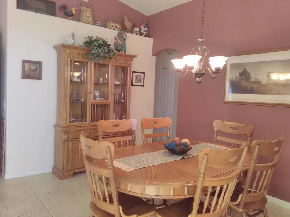 Photo of 2101 Spring Creek Circle NE