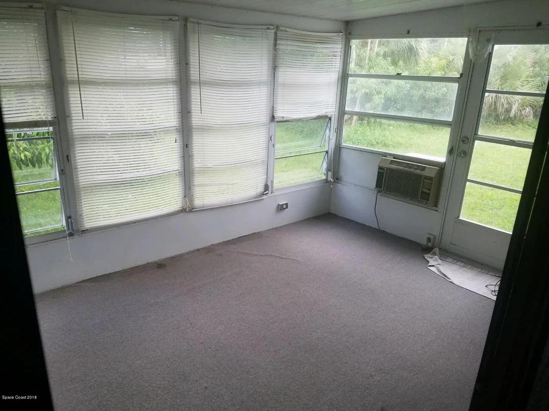 Photo of 4450 Twin Lakes Drive