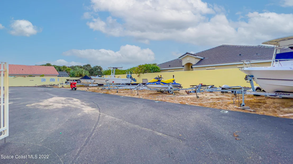 Photo of 5388 Solway Drive