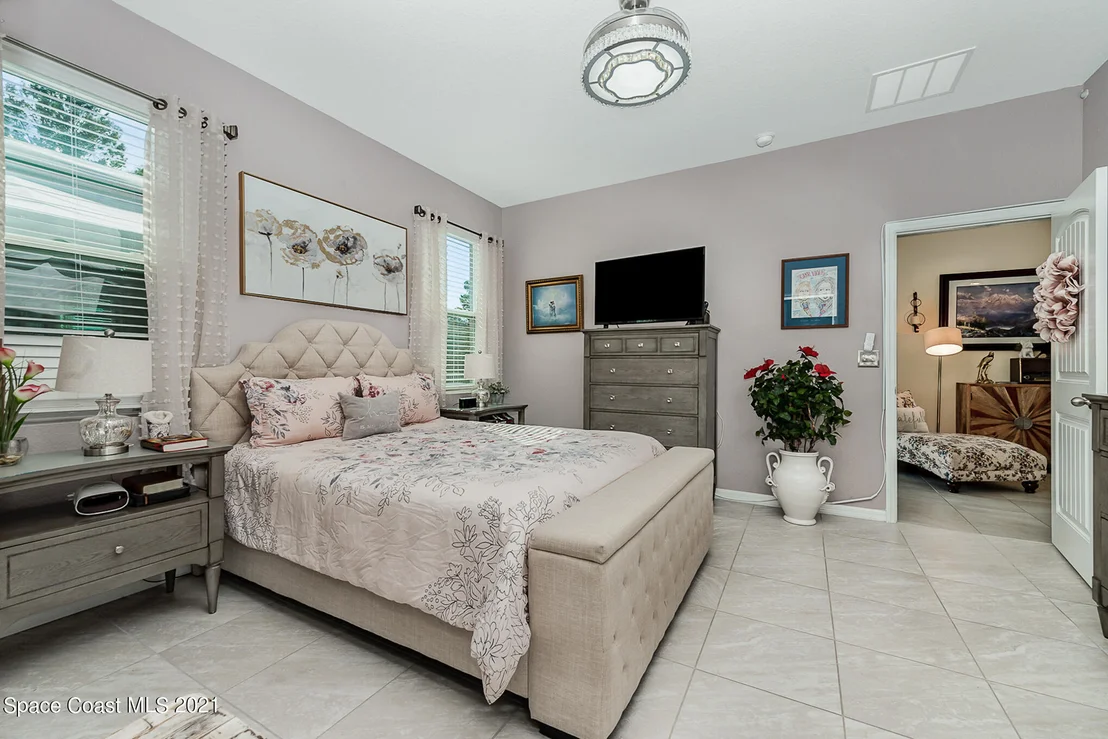Photo of 187 Maple Drive