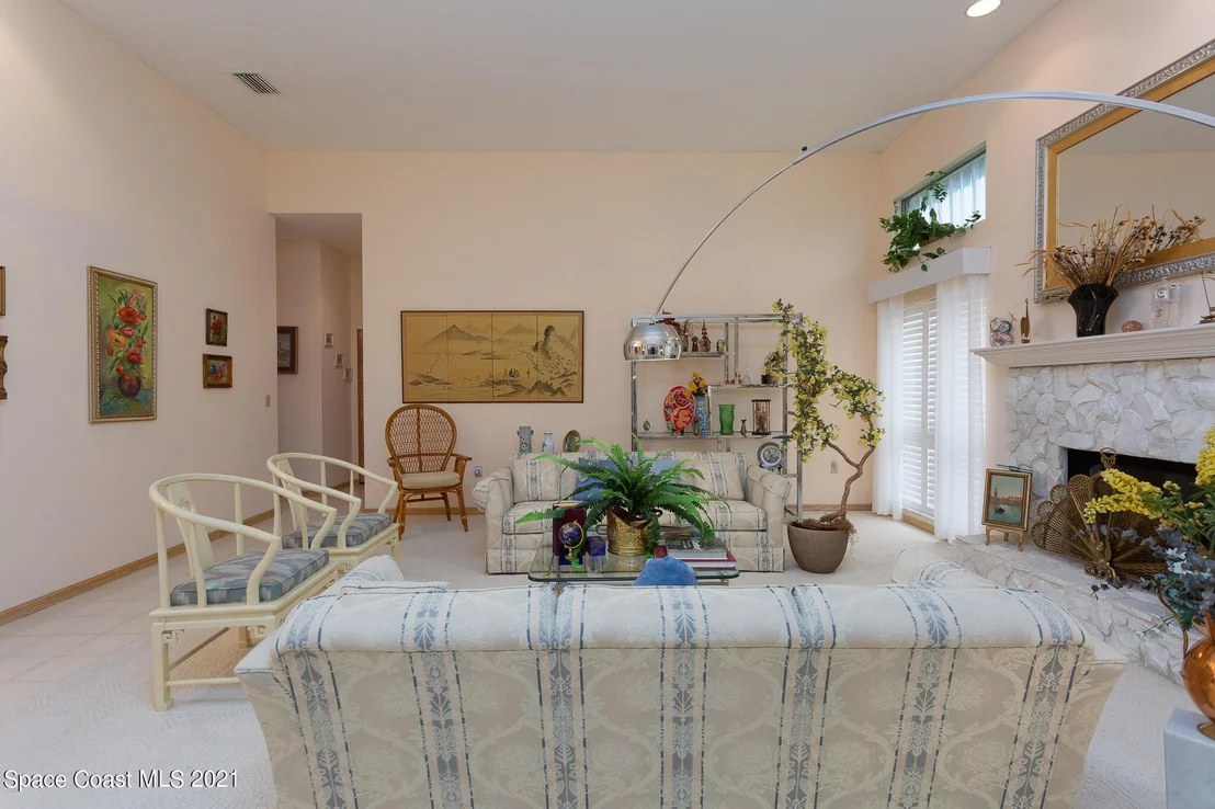Photo of 985 Spanish Wells Drive