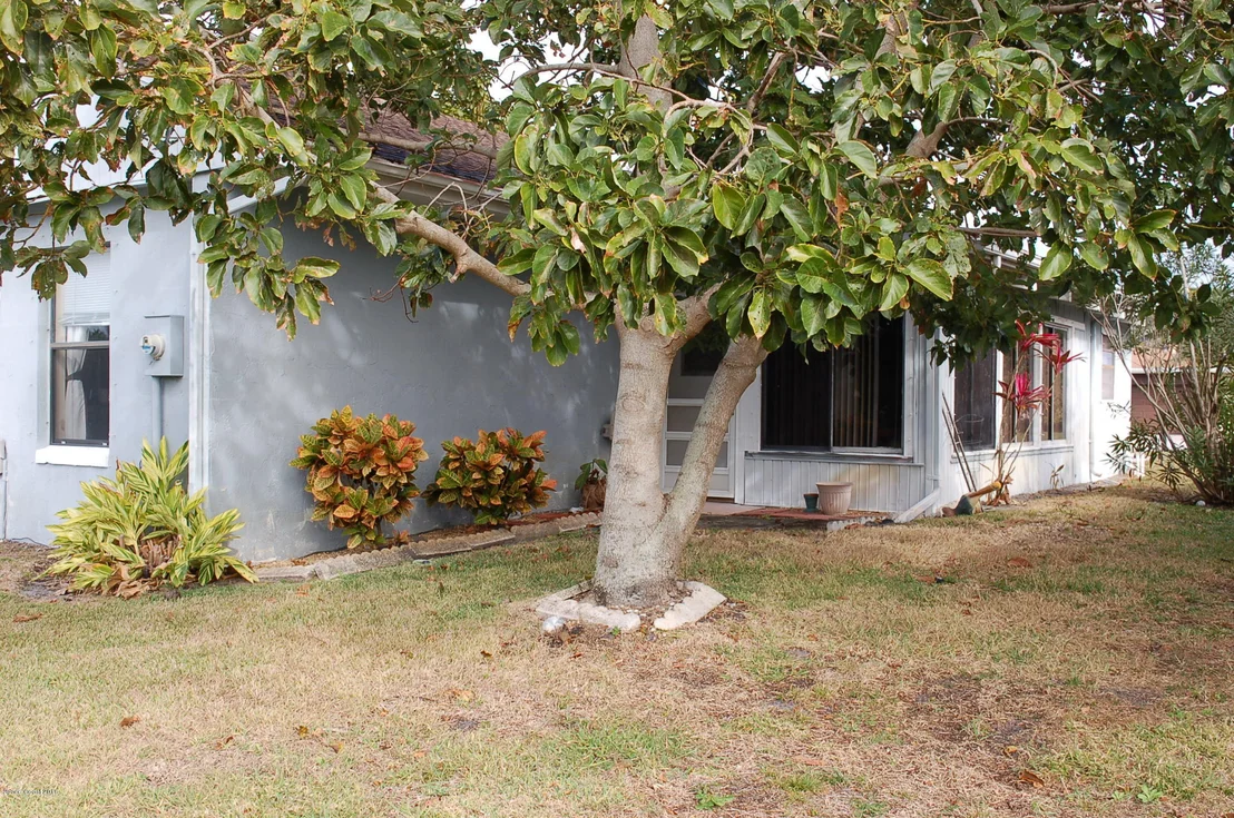 Photo of 260 Bayhead Drive