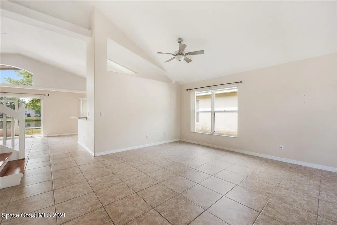 Photo of 1090 Olde Bailey Lane