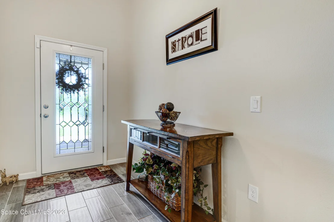 Photo of 1345 Fuji Drive