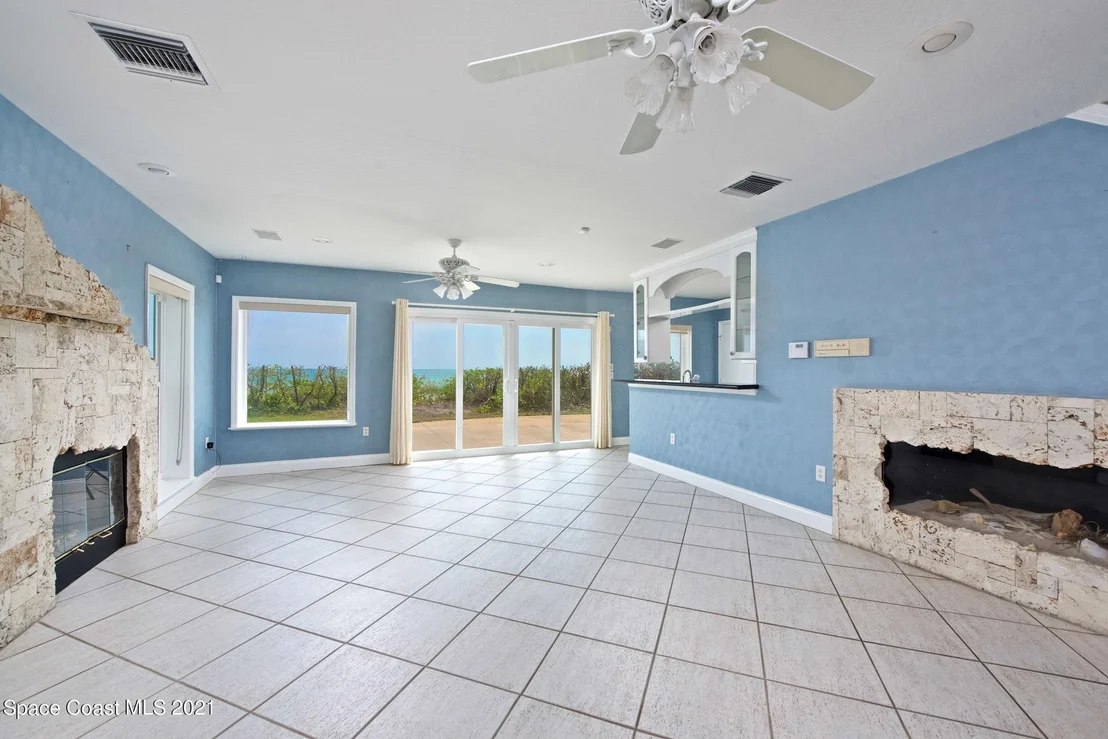 Photo of 2055 N Highway A1a
