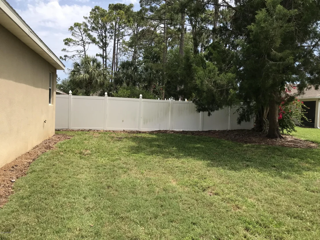 Photo of 302 Waterside Circle