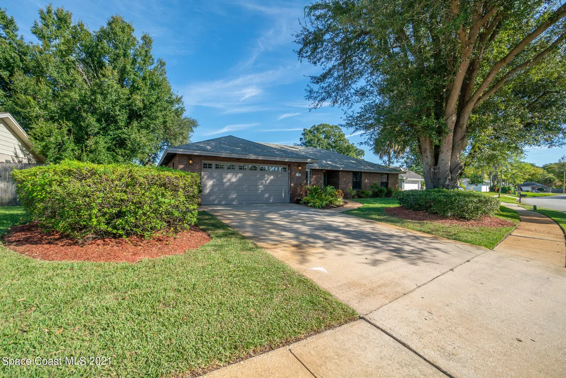Photo of 2940 Jacaranda Trail
