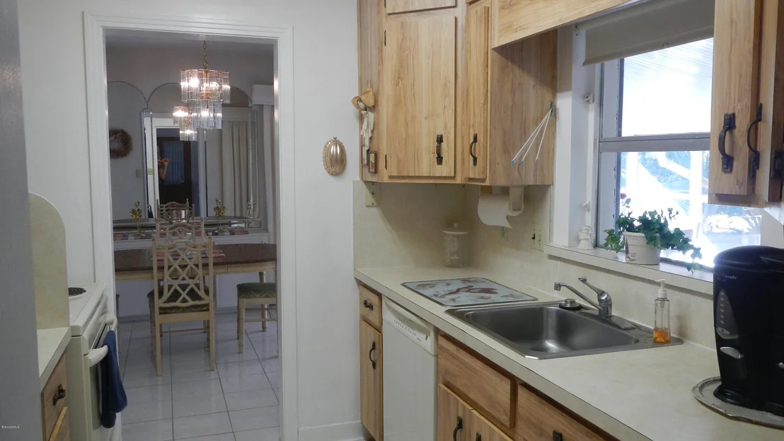Photo of 860 Indian River Drive