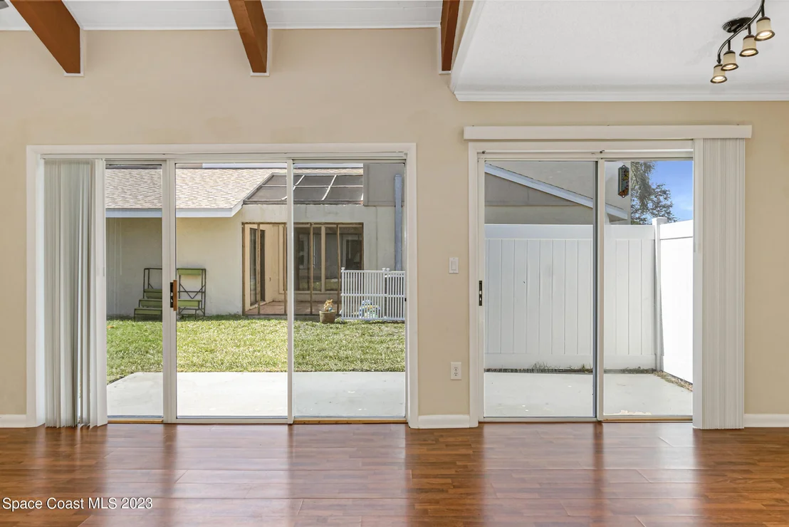 Photo of 365 Mission Oak Drive
