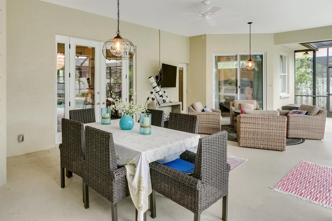 Photo of 6017 Arlington Circle