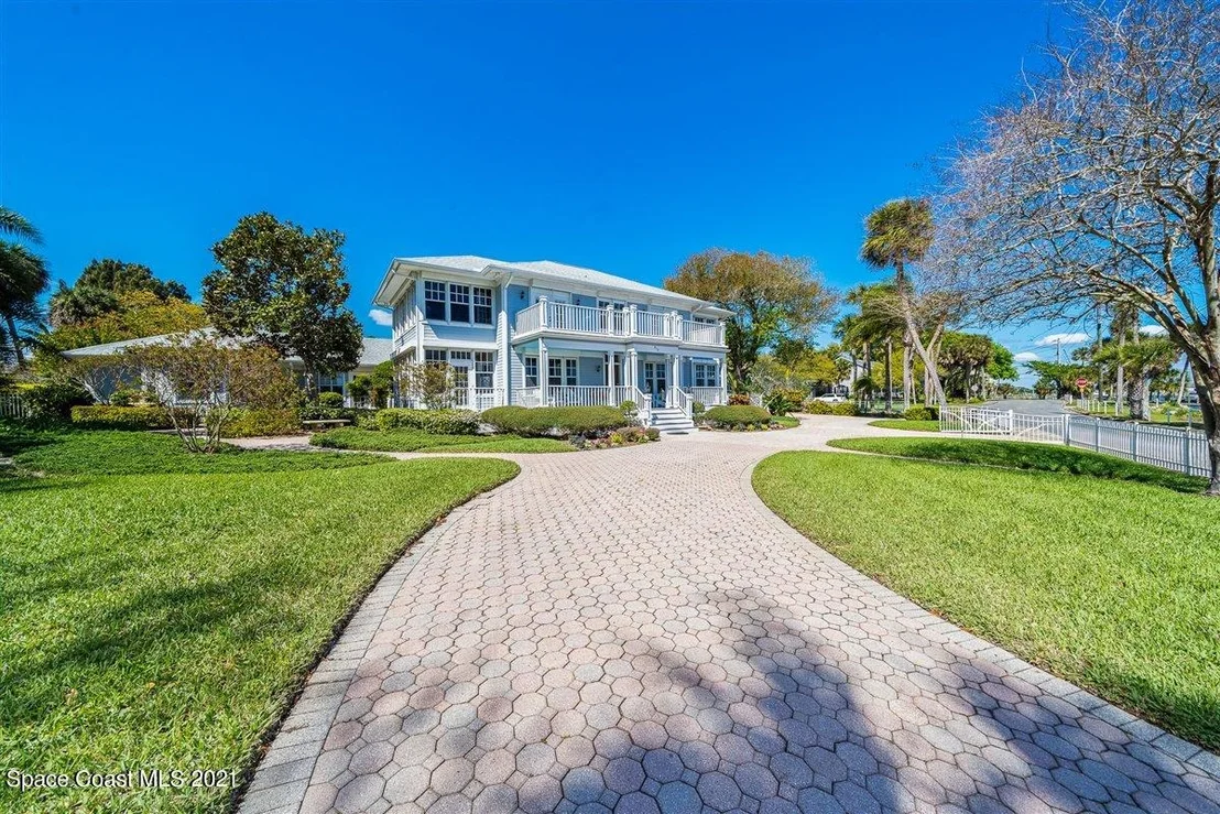Photo of 515 Rockledge Drive