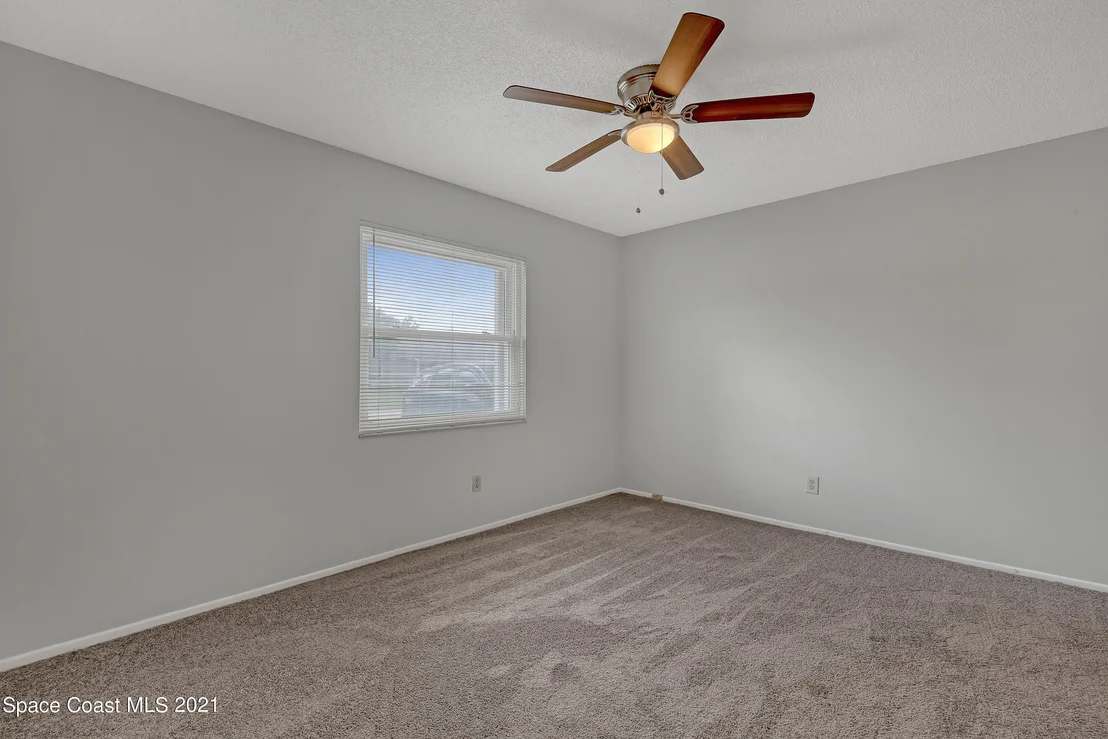 Photo of 2762 Hereford Road