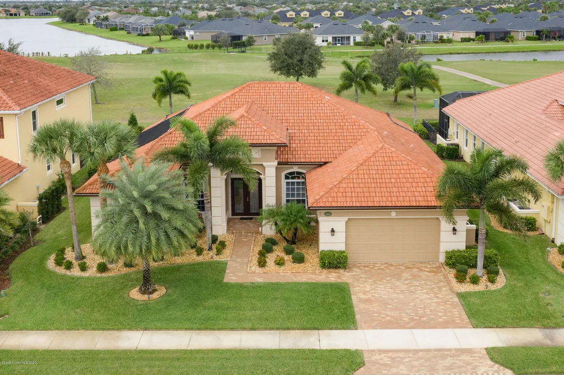 Photo of 3388 Lamanga Drive