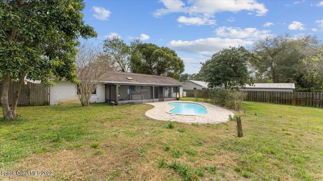 Photo of 6550 Beggs Terrace