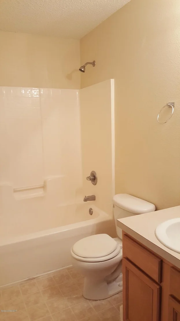 Photo of 3256 Reef Road SE
