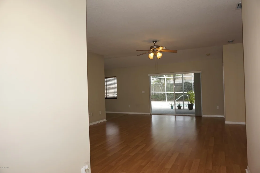 Photo of 2563 Ventura Circle