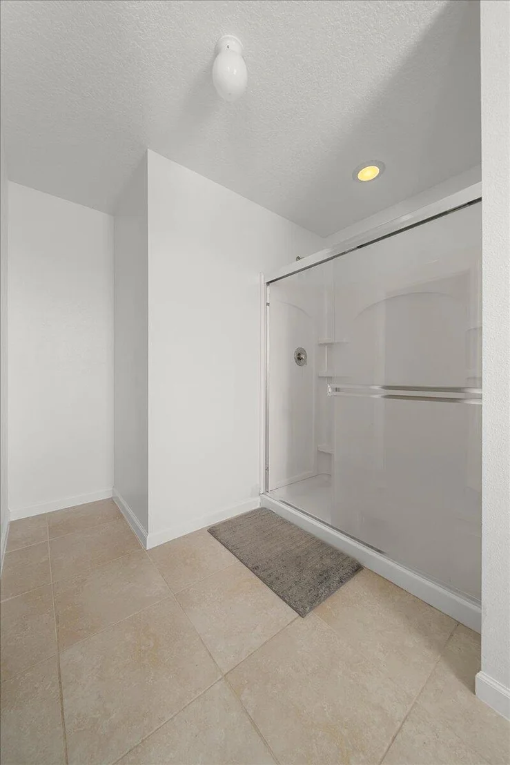 Photo of 2210 Mccormack