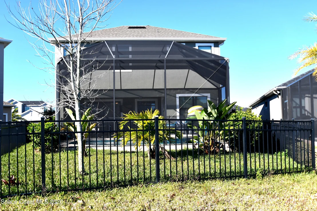 Photo of 2872 Casterton Drive