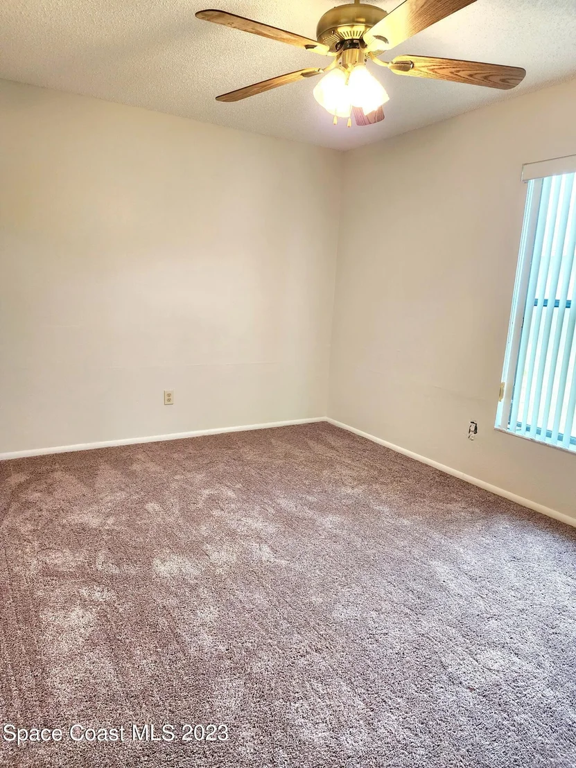 Photo of 2777 Nobility Avenue