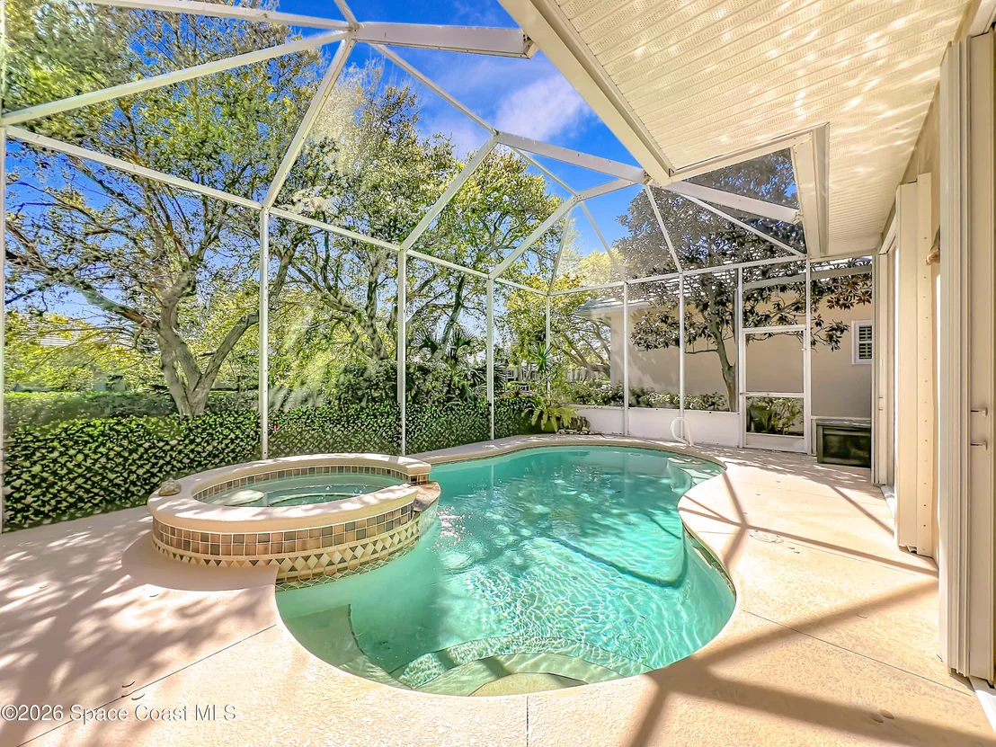 Photo of 383 Pentland Drive