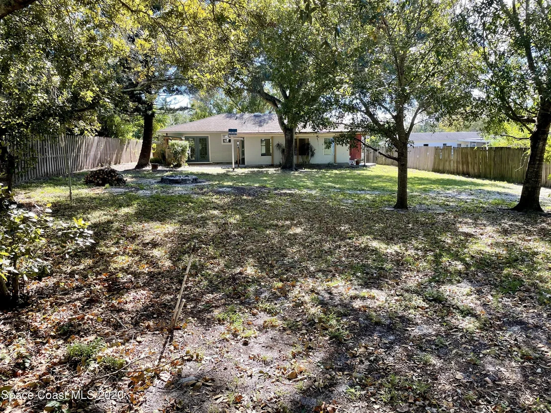 Photo of 1110 10th Place