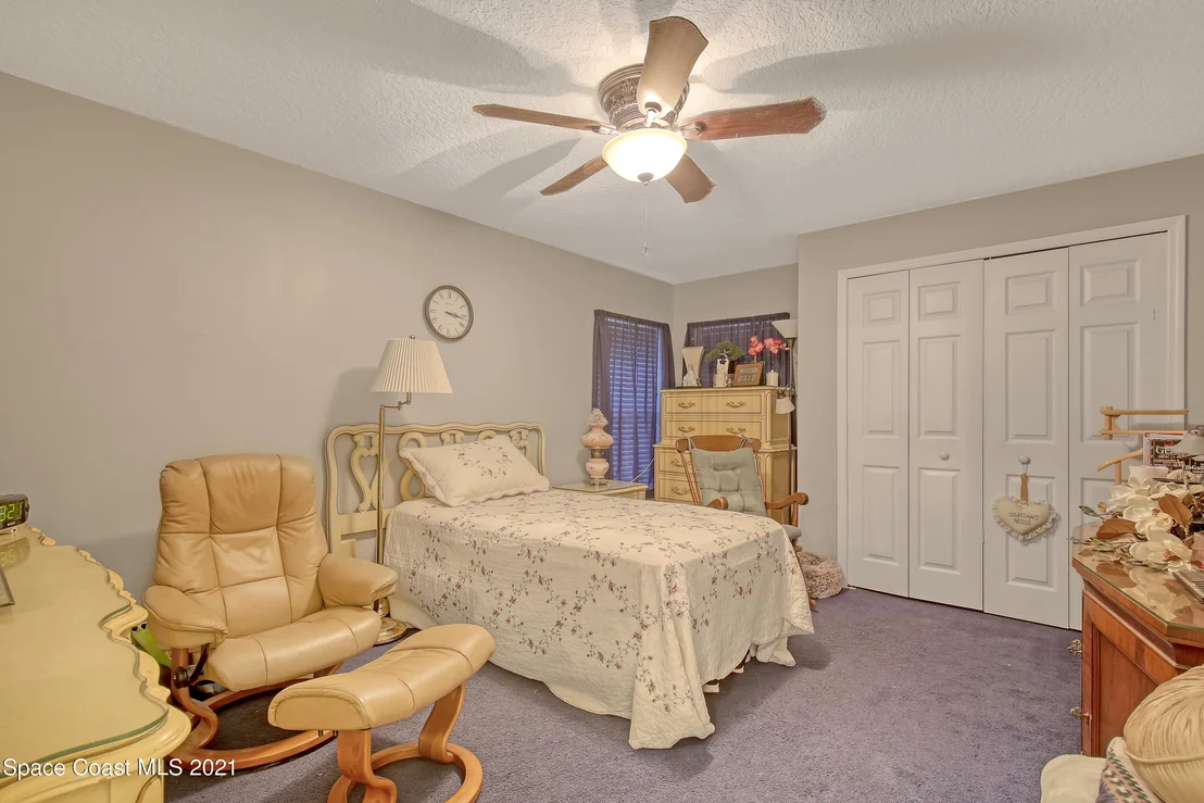 Photo of 6380 Manila Drive